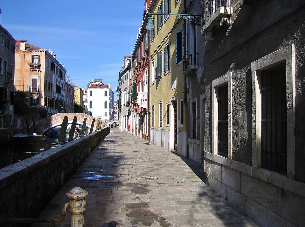 Appartamento Corte Bragadin Venecia Exterior foto