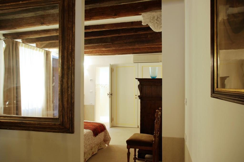 Appartamento Corte Bragadin Venecia Habitación foto